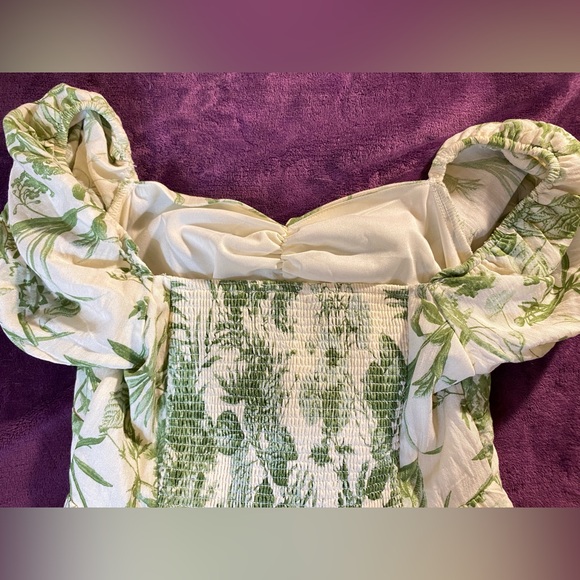 Floral Dress size small - Picture 6 of 12